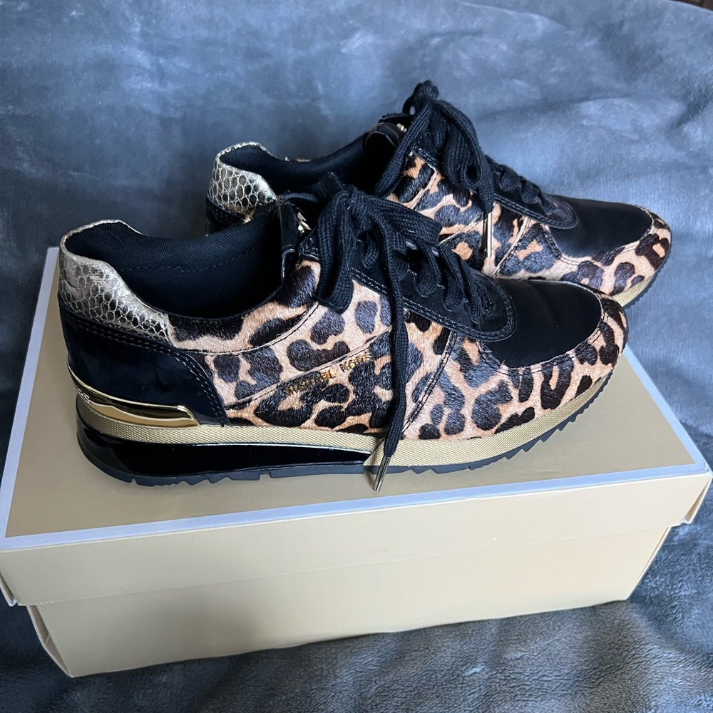 Michael by Michael Kors Allie Wrap Trainer Leopard Sneakers - Picture 2 of 13